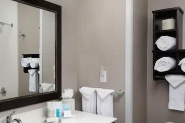 هتل Hampton Inn & Suites Portland/vancouver