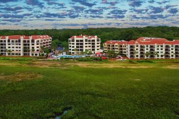هتل Marriott's Harbour Point And Sunset Pointe At Shelter Cove