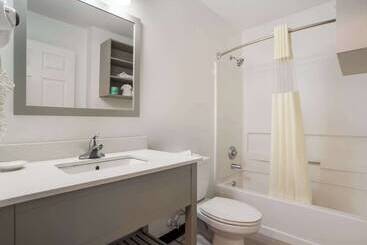 هتل Suburban Studios Biloxi North Area