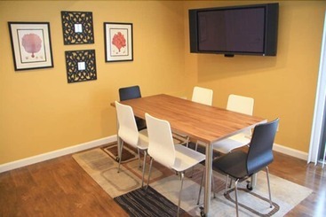 Surfside Hotel And Suites