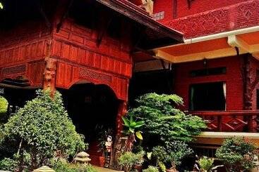 Jaroenrat Resort