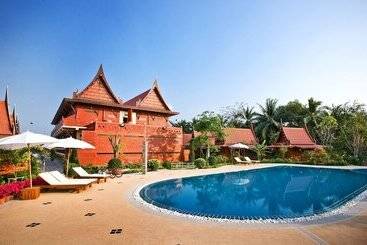 Jaroenrat Resort