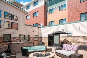 Residence Inn By Marriott Akron South/green