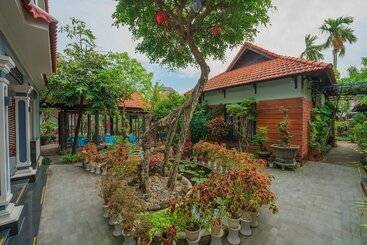 استراحتگاه Betel Garden Villa