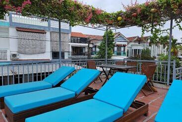 استراحتگاه Betel Garden Villa