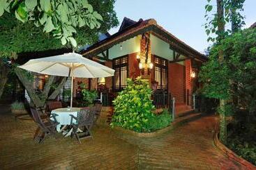 استراحتگاه Betel Garden Villa