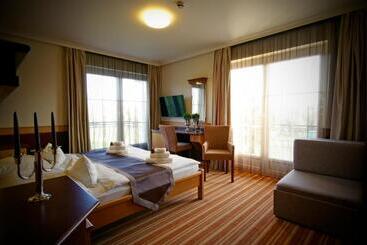 Xavin Wellness Hotel & Restaurant