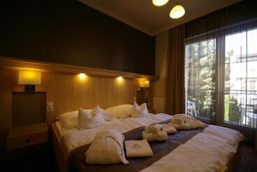 Xavin Wellness Hotel & Restaurant