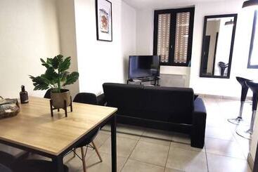 Appartement En Plein Coeur De Mâcon H