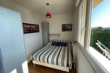 Appartement Chaleureux , Cosy, Bien équipé Et Bien Placé