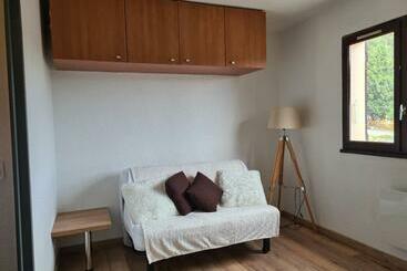 관광객 아파트 Charmant Studio Rénové Avec Parking Gratuit Sur Place