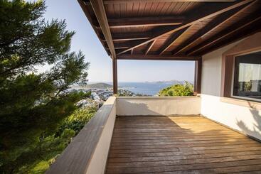 House With Amazing Sea View And Pool In Gumusluk