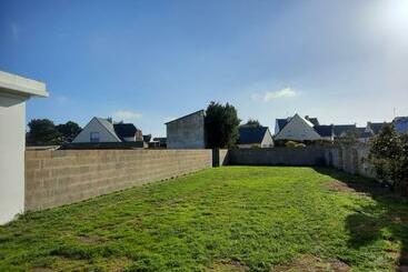 Maison Au Calme, Proche Centre Et Mer, Jardin Clos