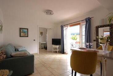 Apartamento Familiar Con Piscina Con Wi Fi En Los Cristianos