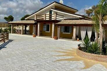 דירות לתיירים Bella Vista