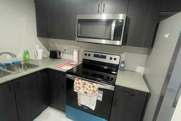 Fully Separate & Private Guest Suite