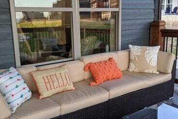 Journey S Remedy Lake View Sleeps 30