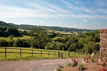 Valley Barn Slad Valley Cotswolds
