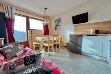 游客公寓 Appartement Rénové Avec Terrasse, Proche Ski Bus Et Commerces, Notre Dame De Bellecombe   Fr 1 505 1