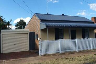 Marlee Cottage
