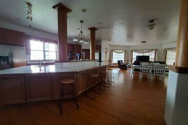 Villa Melbourne Inter Coastal 2 Floors 7br