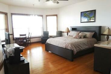 Villa Melbourne Inter Coastal 2 Floors 7br