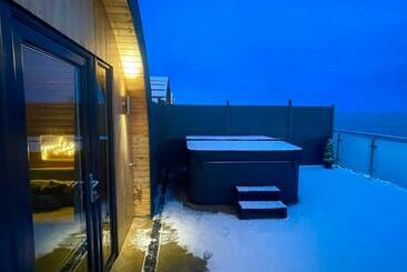4 Sinclair Bay Lodges