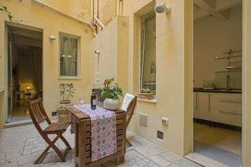Santospirito Suite Hosted By Sweetstay