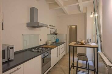 Santospirito Suite   Hosted By Sweetstay