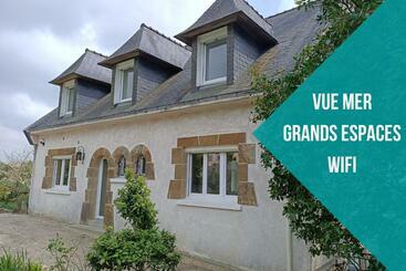 Жильё для туристов Splendide Néobretonne Avec Vue Sur La Mer