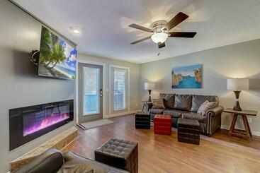 Wfc Ii Lake Access Family Or Romance Location!