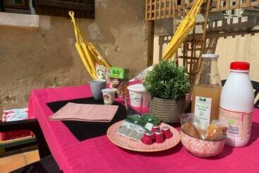 Les Marches Du Château   Gîte Centre De Nogent Le Rotrou