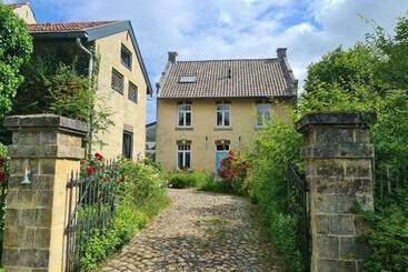 Gastenverblijf De Mergelheuvel , Zuid Limburg