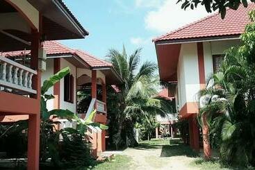 شقق خاصة سياحية Phenchan Villa