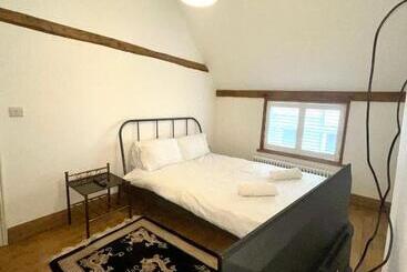 Samuel Pepys Cottage