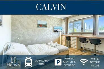 شقق خاصة سياحية Homey Calvin   New / Free Parking / Proche Tram
