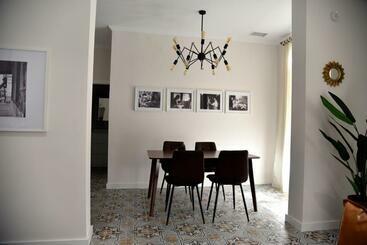 Apartamento Turístico El Soportal De La Plaza