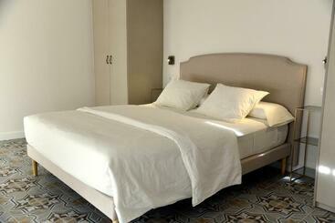 Apartamento Turístico El Soportal De La Plaza