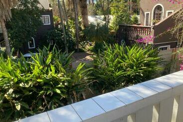 Budler Stay, 3 Bedroom, Self Catering Apartment