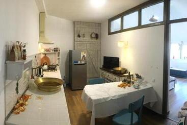 Lemon Tree Apartment
