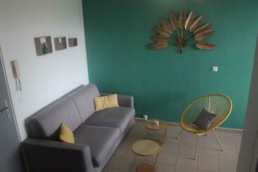 شقق خاصة سياحية Ti Kaz  Paradis   Accès Privé à La Plage Du Bourg