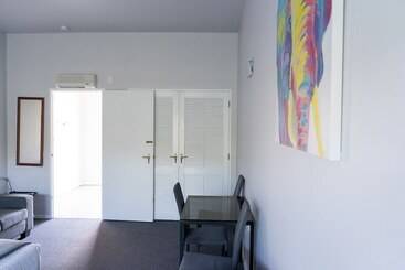 Burwood Motel