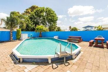 Burwood Motel