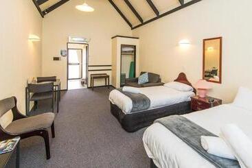 Burwood Motel