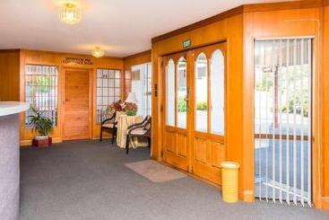 Burwood Motel