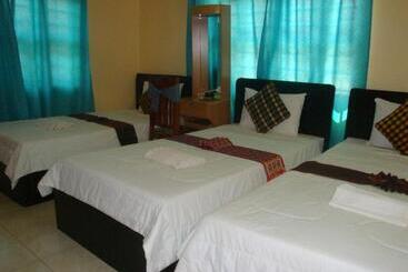 هتل Bou Savy Guesthouse