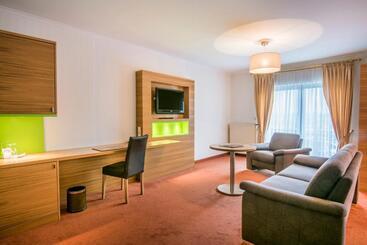 هتل Hôtel Eden Au Lac