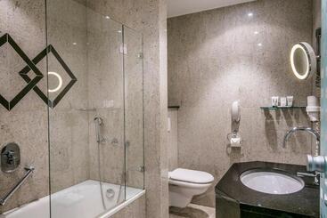 هتل Hôtel Eden Au Lac