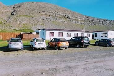 هتل Latrabjarg