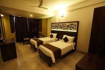 هتل Mangalore International